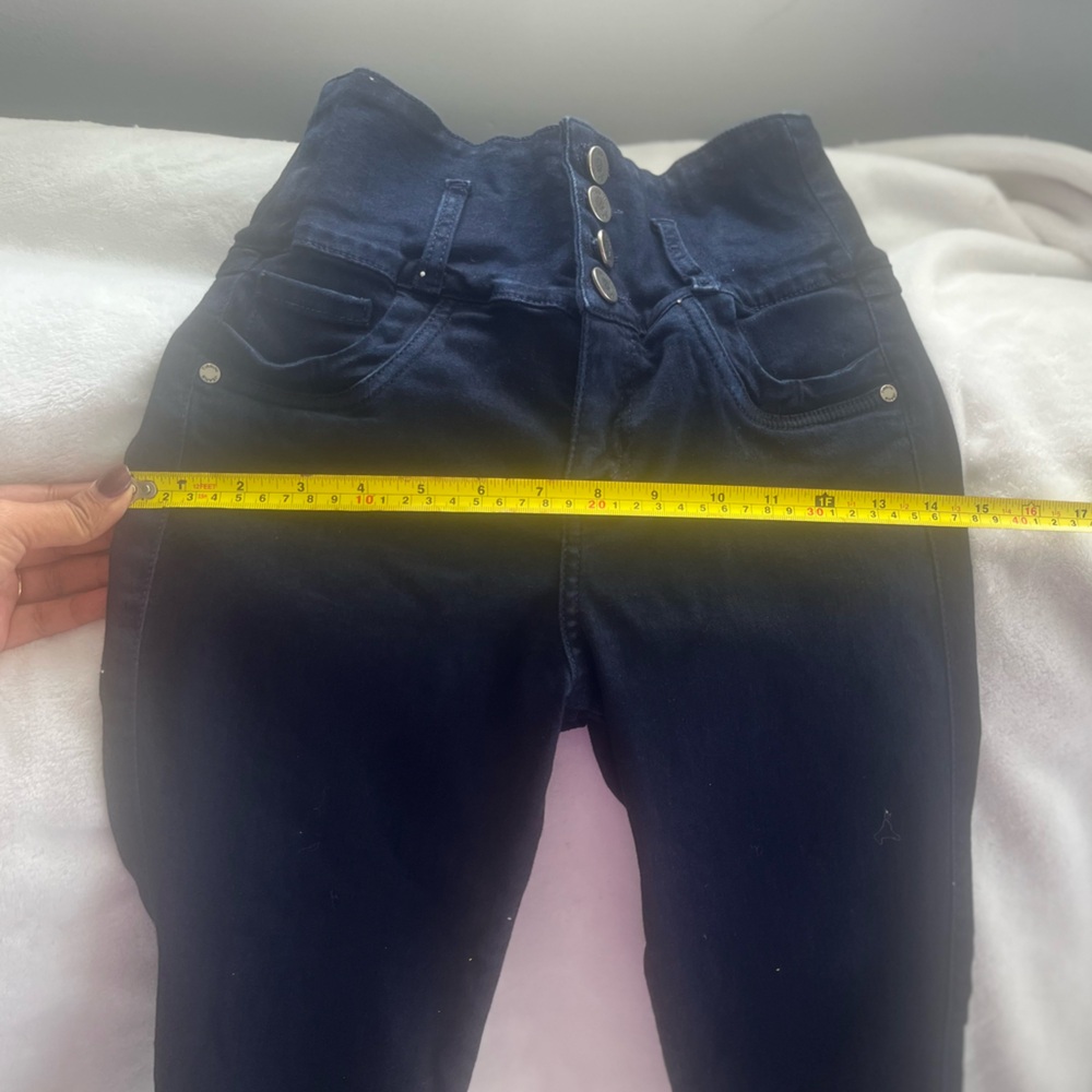 Colombian jeans/ Jeanes colombianos size 4 US/ Colombia Talla 7